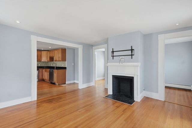 52 Pleasant Street, Woburn, MA 01801
