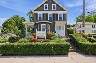 52 Pleasant Street, Woburn, MA 01801