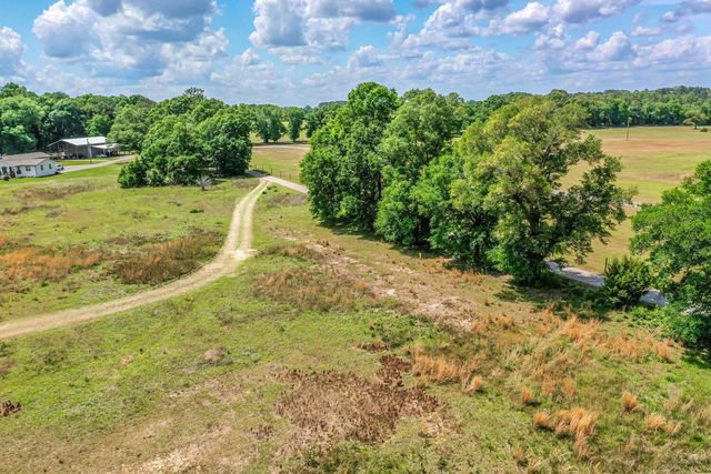 1704 Cobb Road, Baker, FL 32531