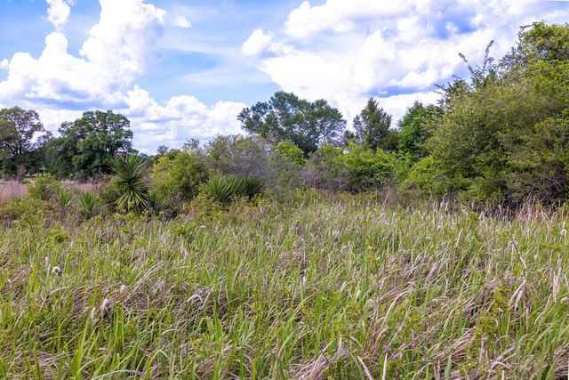 1704 Cobb Road, Baker, FL 32531