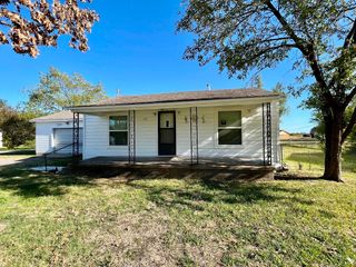 110 N Hwy 34 Street, Kaufman, TX 75142