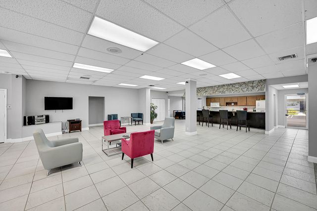 2900 SW 22nd Avenue 512, Delray Beach, FL 33445