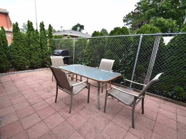67 First 2, Medford, MA 02155
