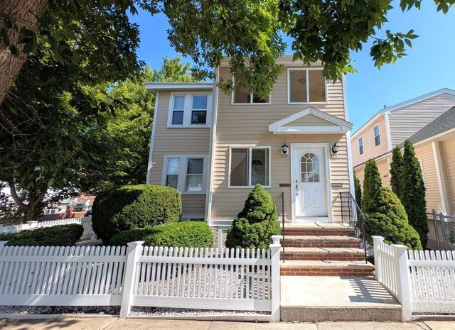 67 First 2, Medford, MA 02155