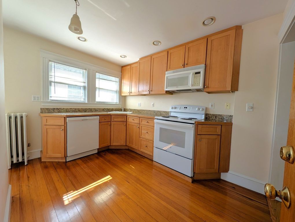 67 First 2, Medford, MA 02155