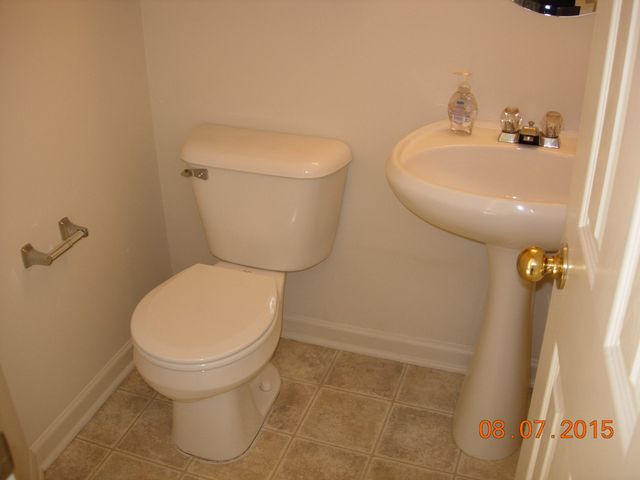 7021 Lexington Point Dr, Nashville, TN 37221