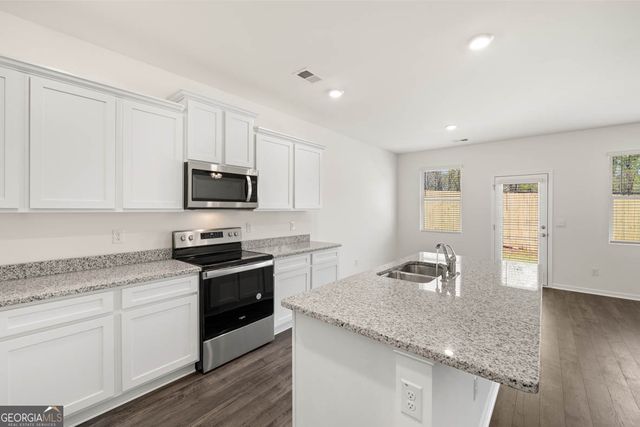 225 Lauritsen Way, Newnan, GA 30265