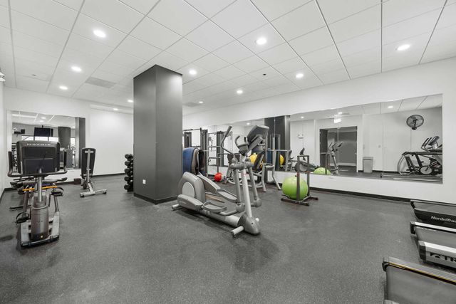 630 N State Street 1909, Chicago, IL 60654