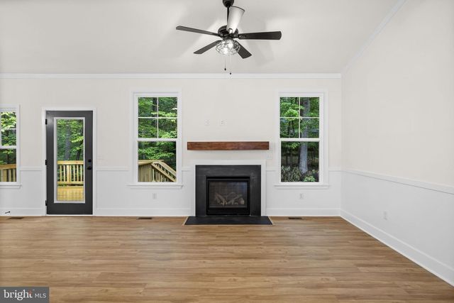 1109 LAKEVIEW PKWY, Locust Grove, VA 22508