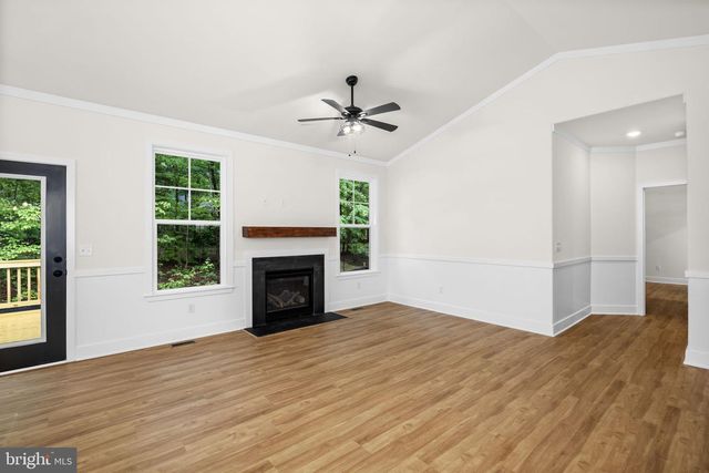 1109 LAKEVIEW PKWY, Locust Grove, VA 22508