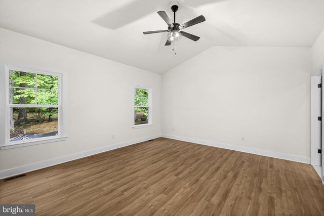 1109 LAKEVIEW PKWY, Locust Grove, VA 22508