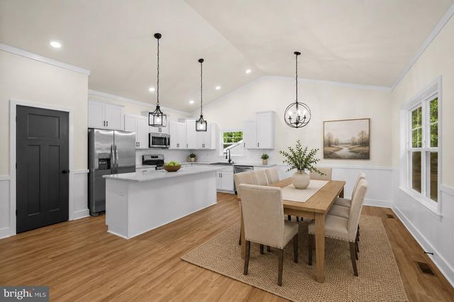 1109 LAKEVIEW PKWY, Locust Grove, VA 22508