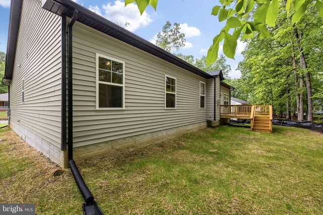 1109 LAKEVIEW PKWY, Locust Grove, VA 22508
