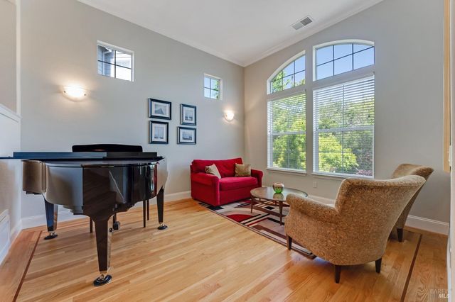 3559 Alturia Hts, Santa Rosa, CA 95403