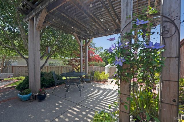 3559 Alturia Hts, Santa Rosa, CA 95403