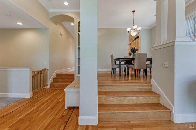 3559 Alturia Hts, Santa Rosa, CA 95403