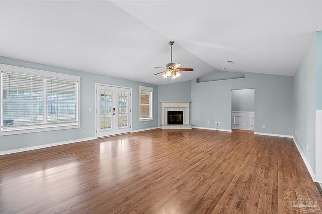 2975 Corsair Dr, Pensacola, FL 32507