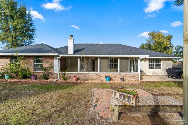 2975 Corsair Dr, Pensacola, FL 32507