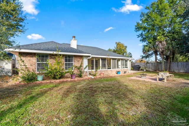 2975 Corsair Dr, Pensacola, FL 32507
