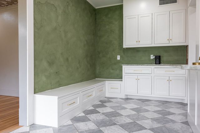 610 W Ave C, San Angelo, TX 76903