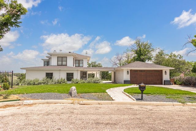 610 W Ave C, San Angelo, TX 76903