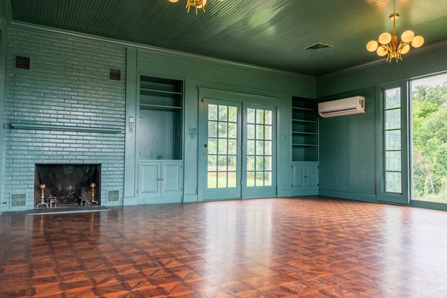 610 W Ave C, San Angelo, TX 76903