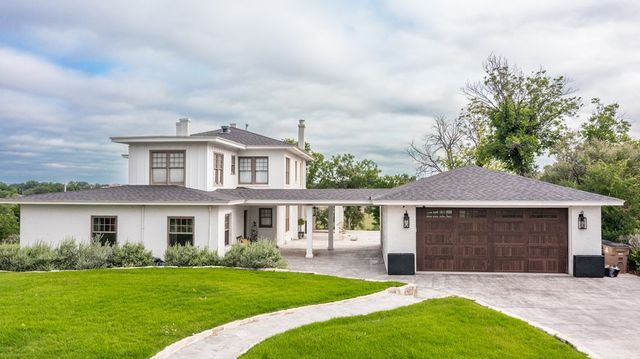 610 W Ave C, San Angelo, TX 76903