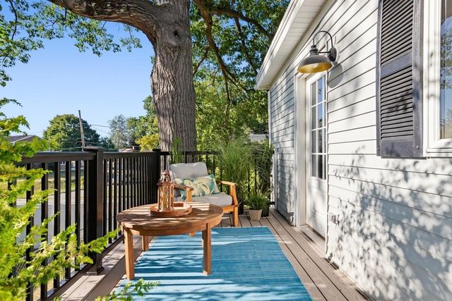 78 Forest St, Wakefield, MA 01880