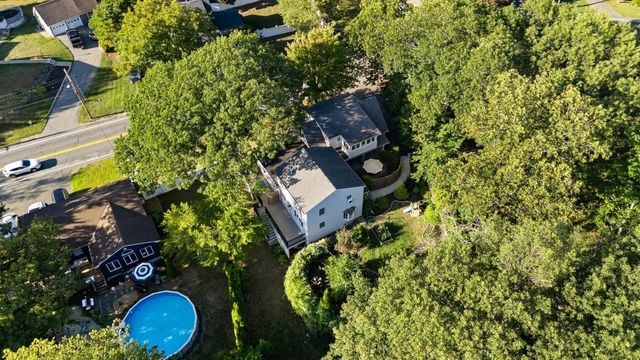 78 Forest St, Wakefield, MA 01880