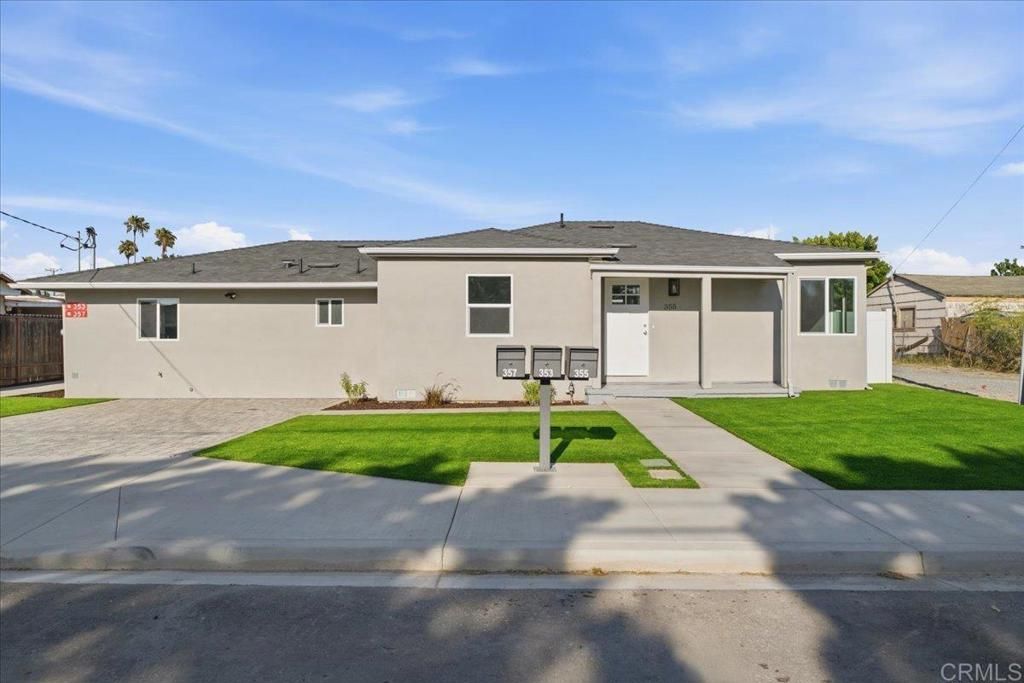 Image 1 of property listing at 353 357 Palm Avenue, Chula Vista, CA 91911