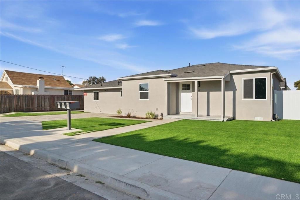 Image 2 of property listing at 353 357 Palm Avenue, Chula Vista, CA 91911