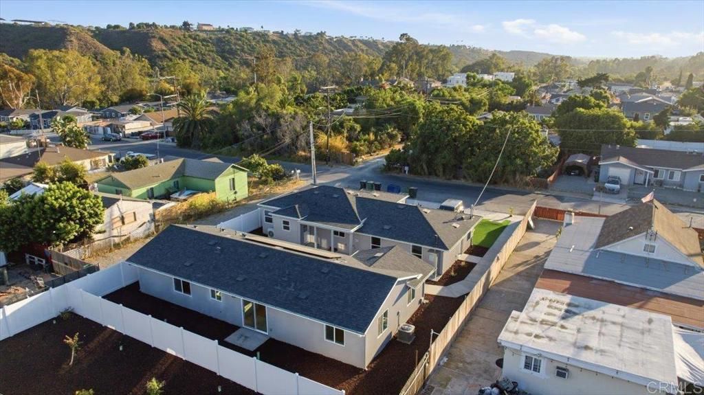 Image 47 of property listing at 353 357 Palm Avenue, Chula Vista, CA 91911