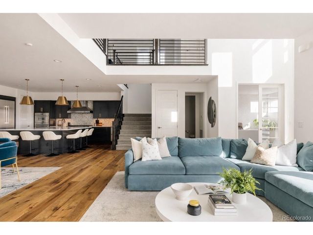 9747 E 61st Ave, Denver, CO 80238