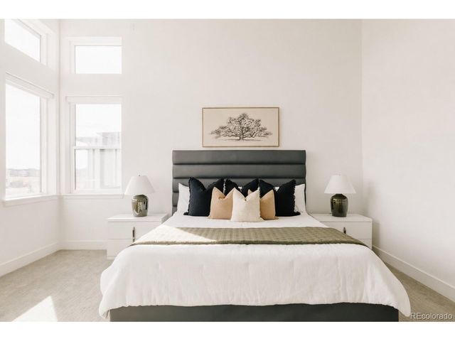 9747 E 61st Ave, Denver, CO 80238