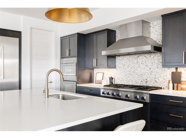 9747 E 61st Ave, Denver, CO 80238