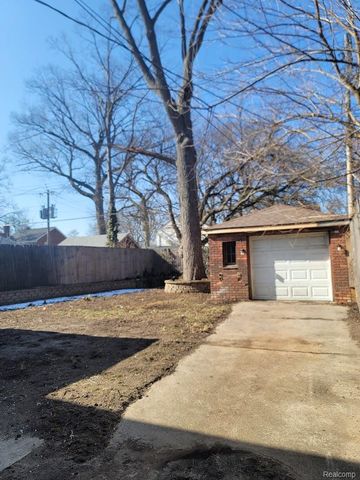 18613 Mendota Street, Detroit, MI 48221