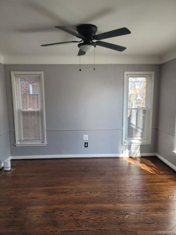 18613 Mendota Street, Detroit, MI 48221