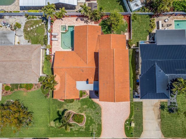 1140 81ST STREET S, St Petersburg, FL 33707