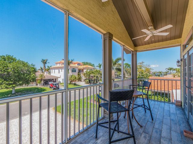 1140 81ST STREET S, St Petersburg, FL 33707