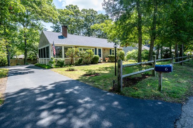 6 Security Street, Hyannis, MA 02601