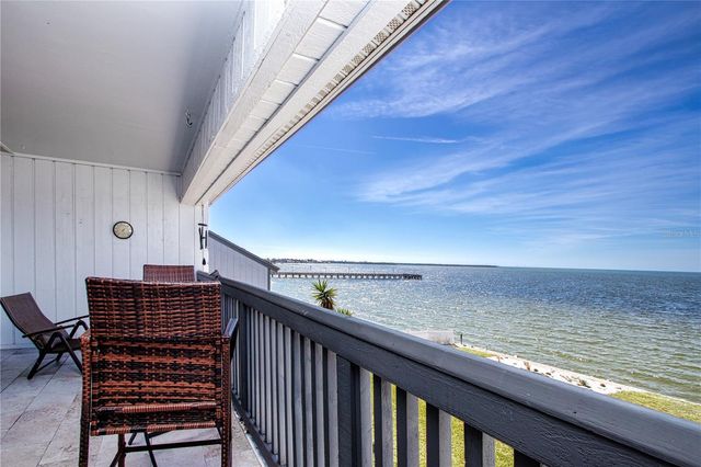 802 BAHIA DEL SOL DRIVE 6, Ruskin, FL 33570