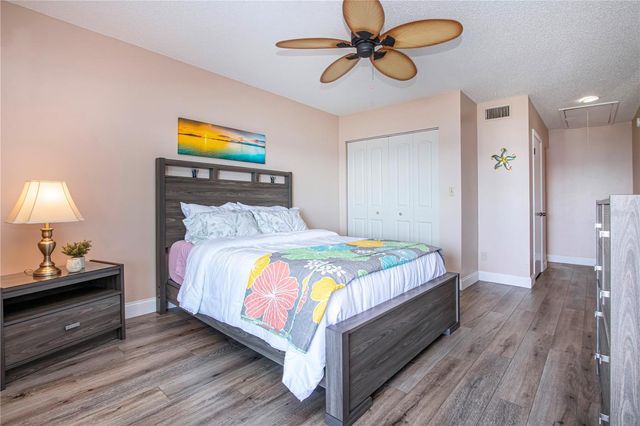 802 BAHIA DEL SOL DRIVE 6, Ruskin, FL 33570