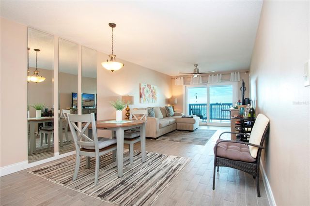 802 BAHIA DEL SOL DRIVE 6, Ruskin, FL 33570