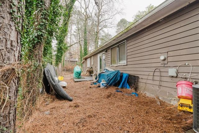 5461 Chuzzlewit SW Court, Lilburn, GA 30047