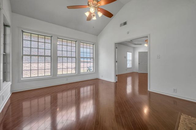 605 Durning Road, Lexington, KY 40509