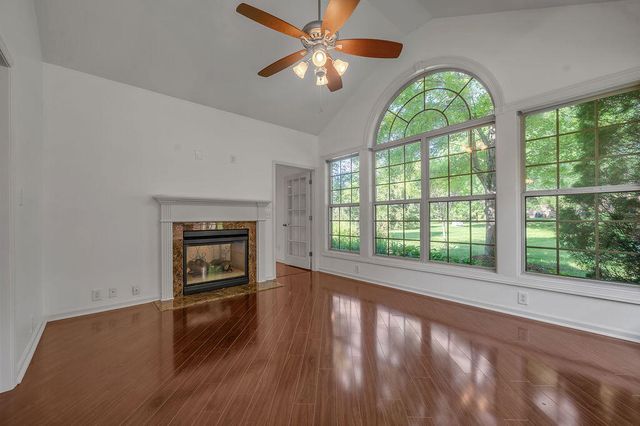 605 Durning Road, Lexington, KY 40509