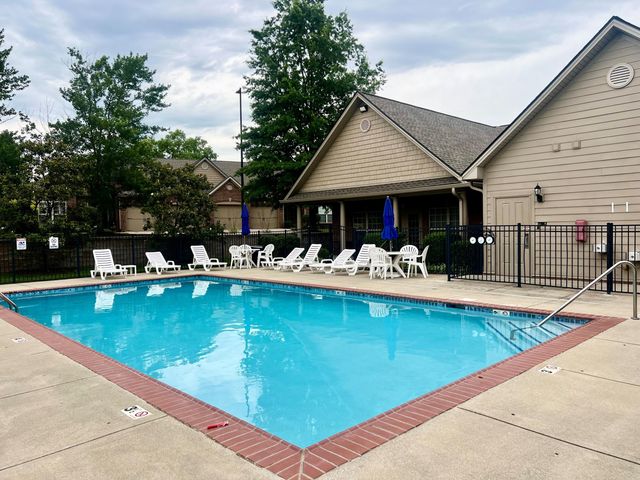 605 Durning Road, Lexington, KY 40509