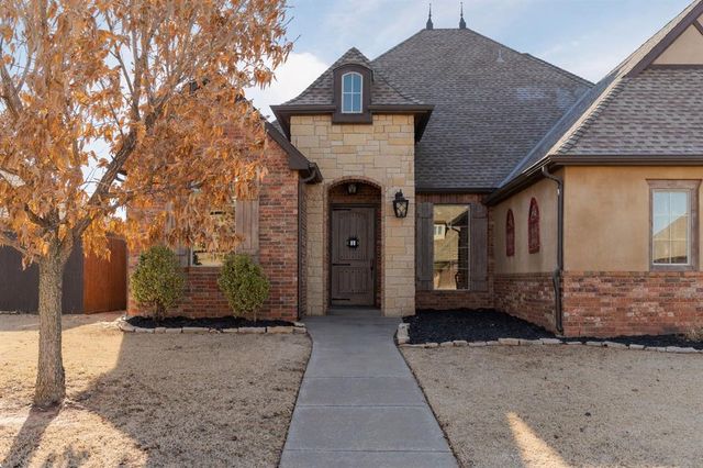 13216 NW 4th Street, Yukon, OK 73099