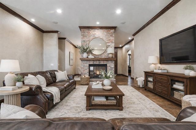 13216 NW 4th Street, Yukon, OK 73099