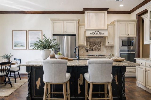 13216 NW 4th Street, Yukon, OK 73099